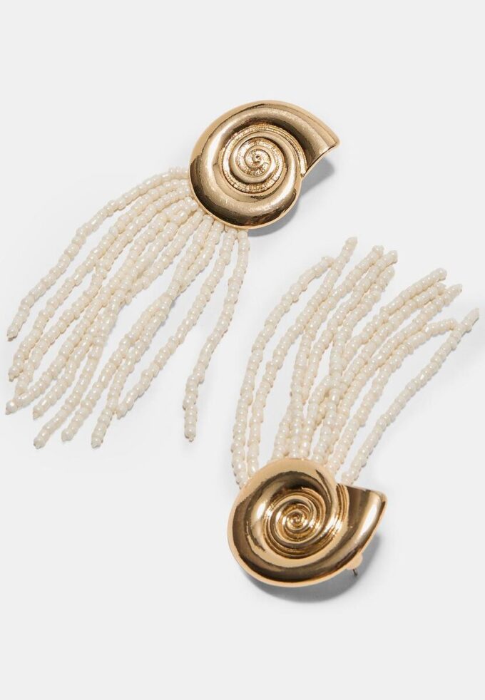 Pendientes en cascada con conchas