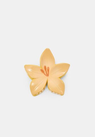 Pinza para el pelo con forma de flor