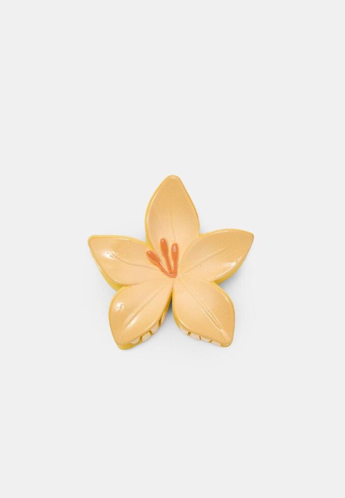 Pinza para el pelo con forma de flor