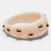 Pulsera con tachuelas