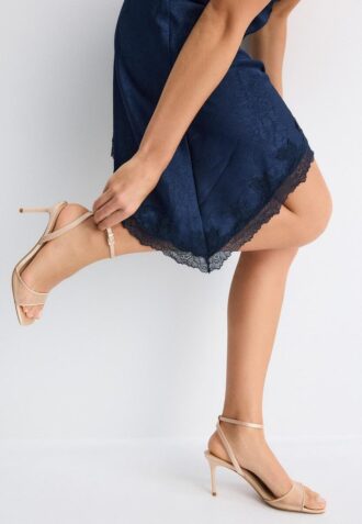 Sandalias de tacón de aguja de malla