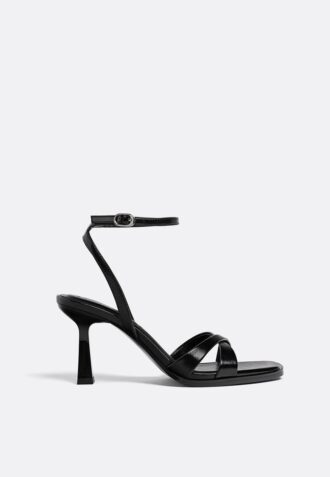 Sandalias de tacón negras