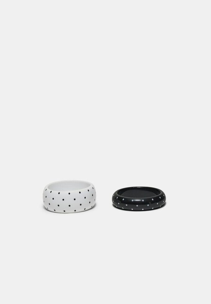 Set de 2 pulseras de lunares