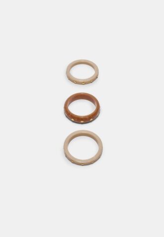 Set de 3 pulseras rígidas con tachuelas