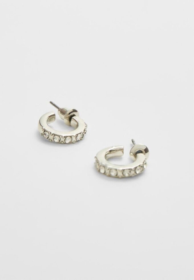 Set de 9 pares de mini pendientes en forma de lágrima