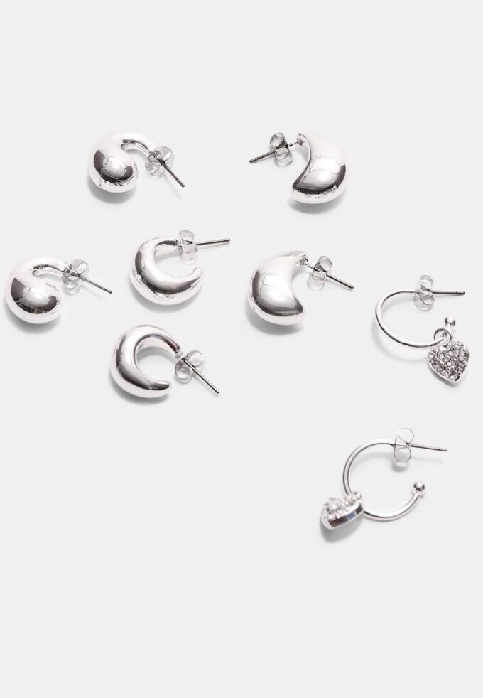 Set de 9 pendientes de corazón y aro