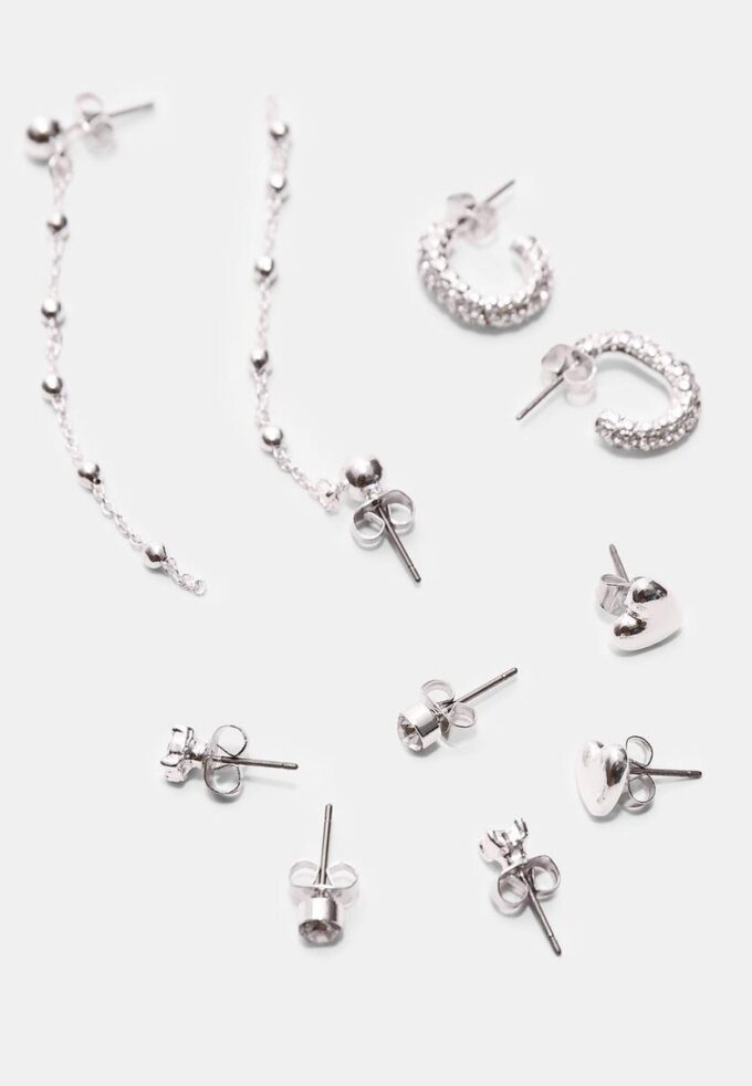 Set de 9 pendientes de corazón y aro