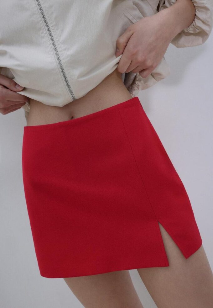 Skort con abertura lateral Skort con abertura lateral