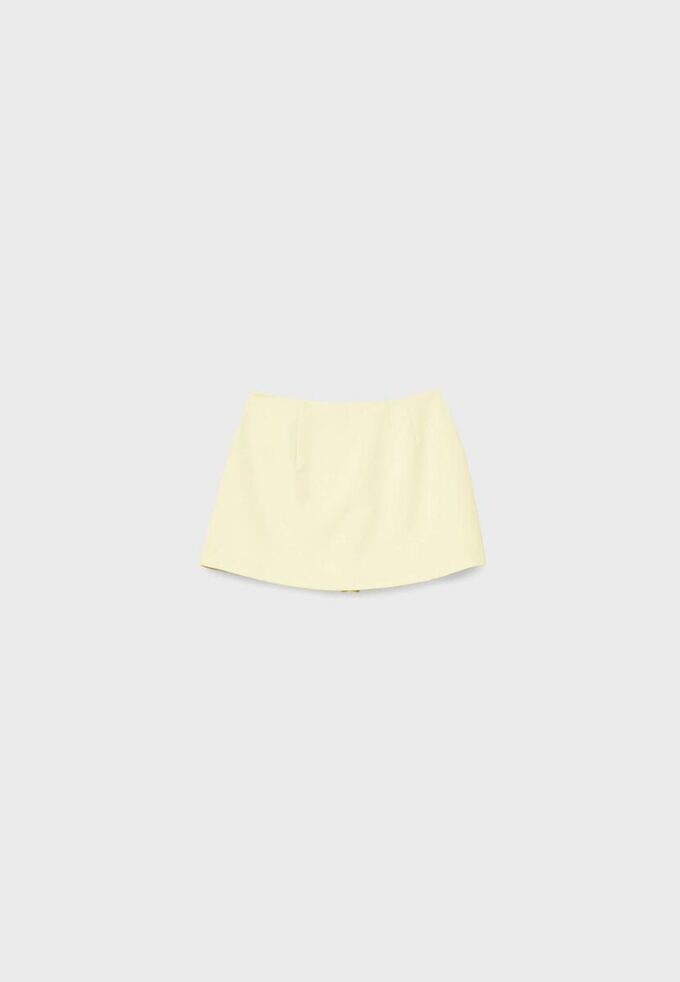 Skort con abertura lateral Skort con abertura lateral