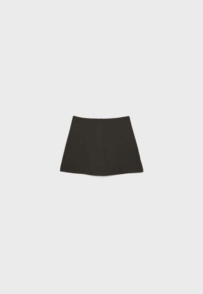 Skort corta