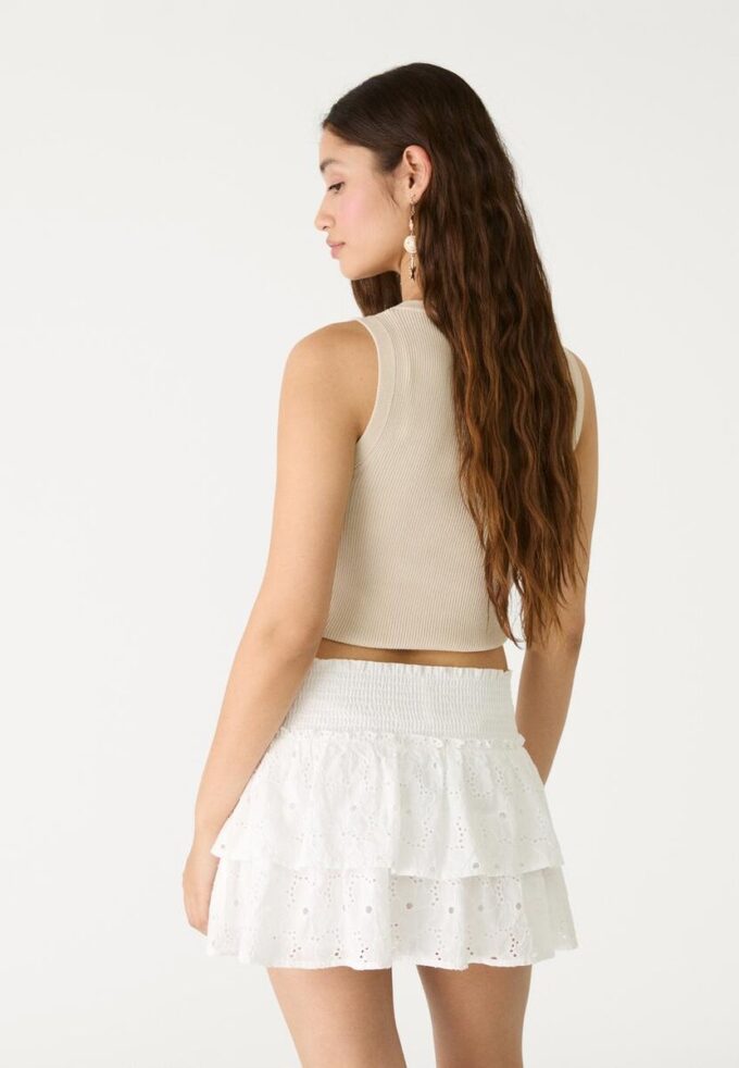 Skort fluida con bordados Skort fluida con bordados