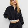 Sudadera bomber con capucha estampada