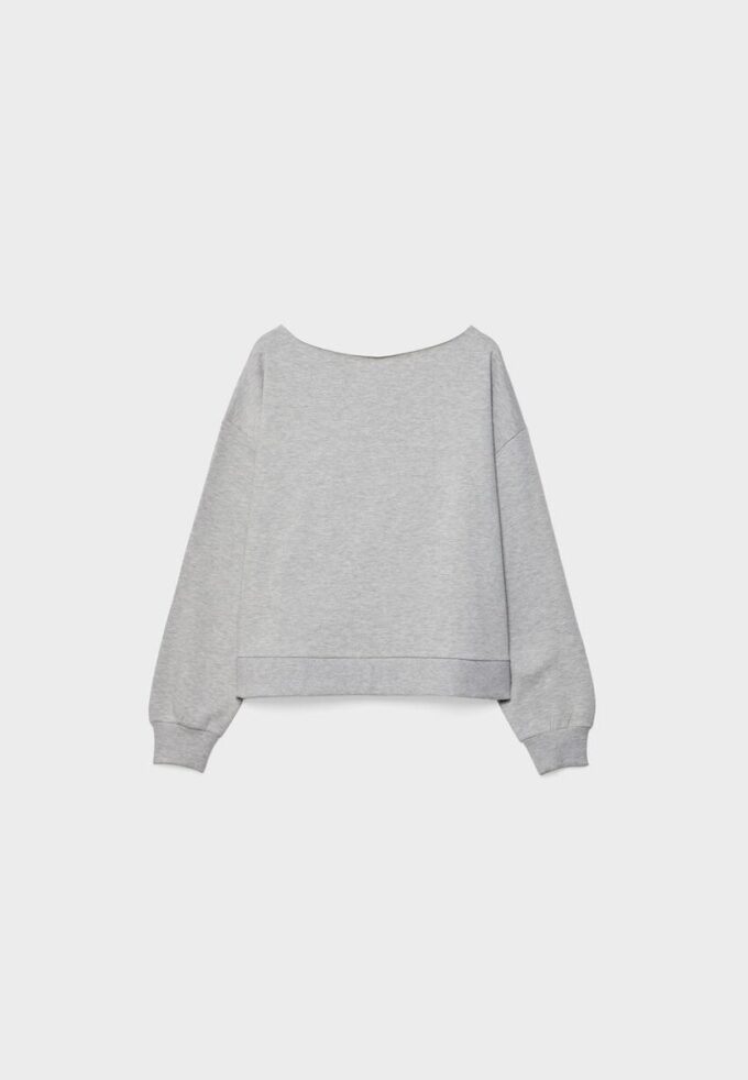 Sudadera básica con hombros al aire Sudadera básica con hombros al aire