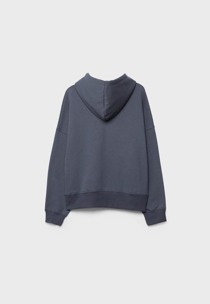 Sudadera con capucha bordada y tachuelas Sudadera con capucha bordada y tachuelas