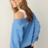 Sudadera con cuello barco y alas de pedrería Sudadera con cuello barco y alas de pedrería