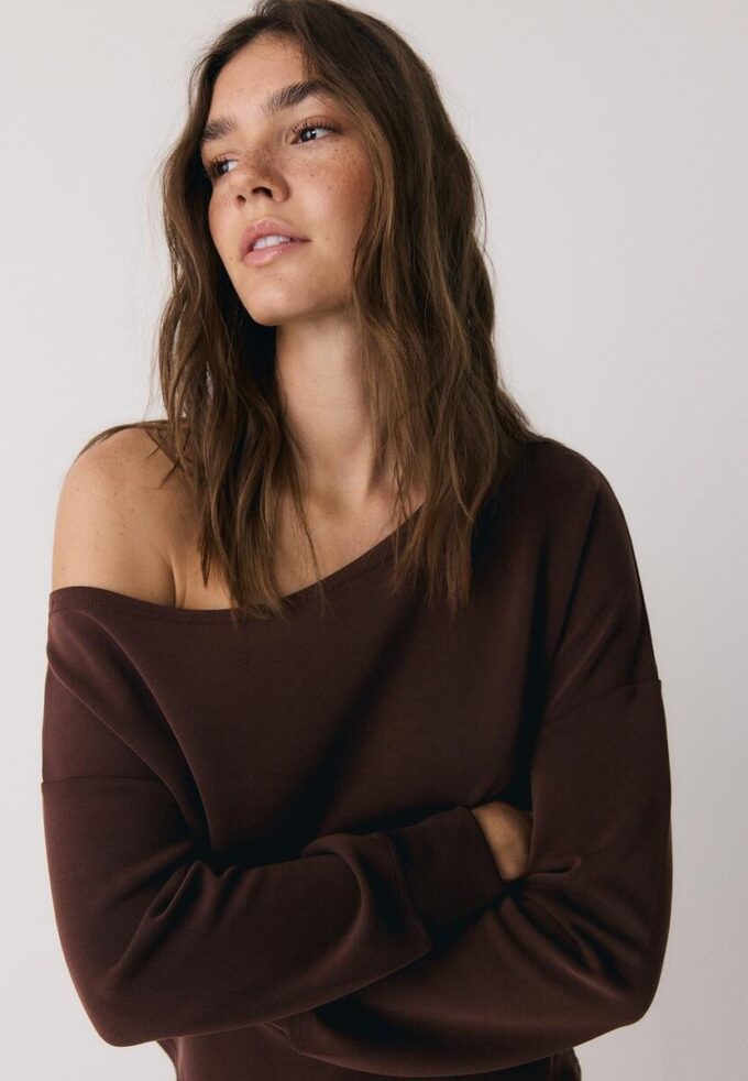 Sudadera con hombros descubiertos de tacto suave Sudadera con hombros descubiertos de tacto suave