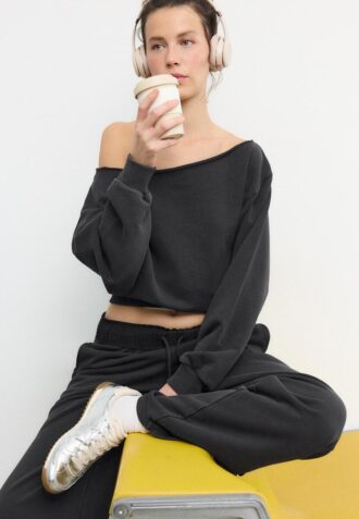 Sudadera corta con efecto lavado