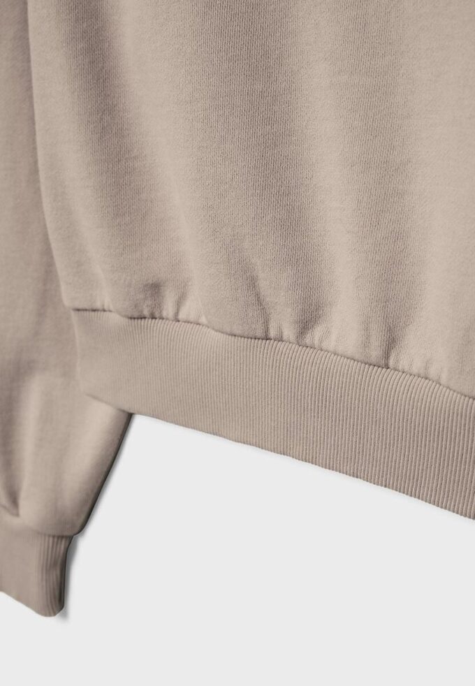 Sudadera corta con efecto lavado Sudadera corta con efecto lavado