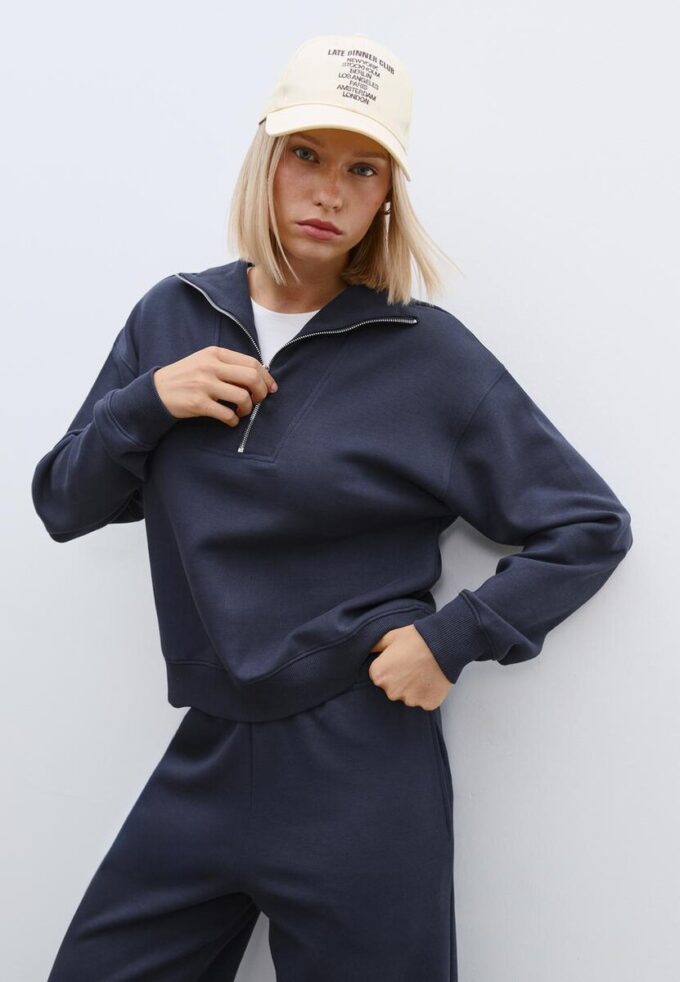 Sudadera de cuello alto con cremallera Sudadera de cuello alto con cremallera