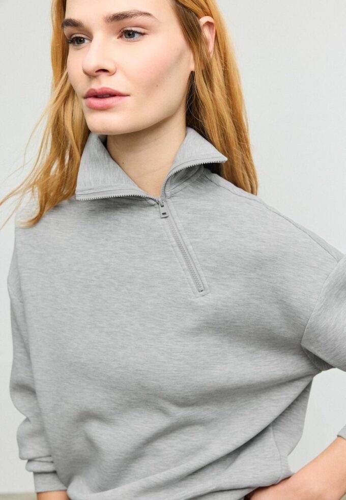 Sudadera de tacto suave con cremallera lateral Sudadera de tacto suave con cremallera lateral