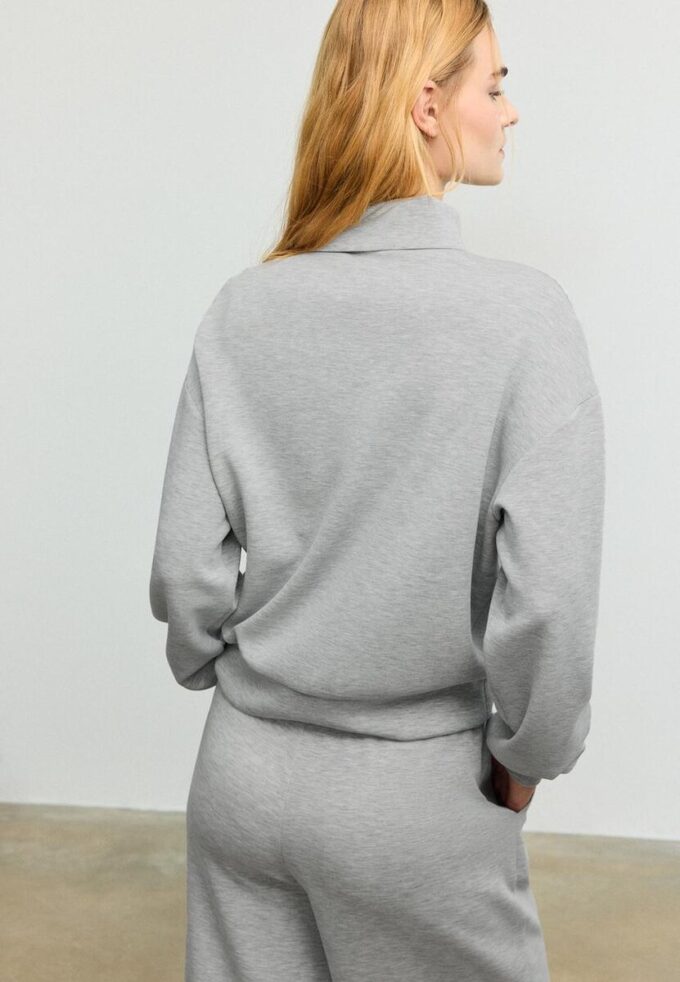 Sudadera de tacto suave con cremallera lateral Sudadera de tacto suave con cremallera lateral