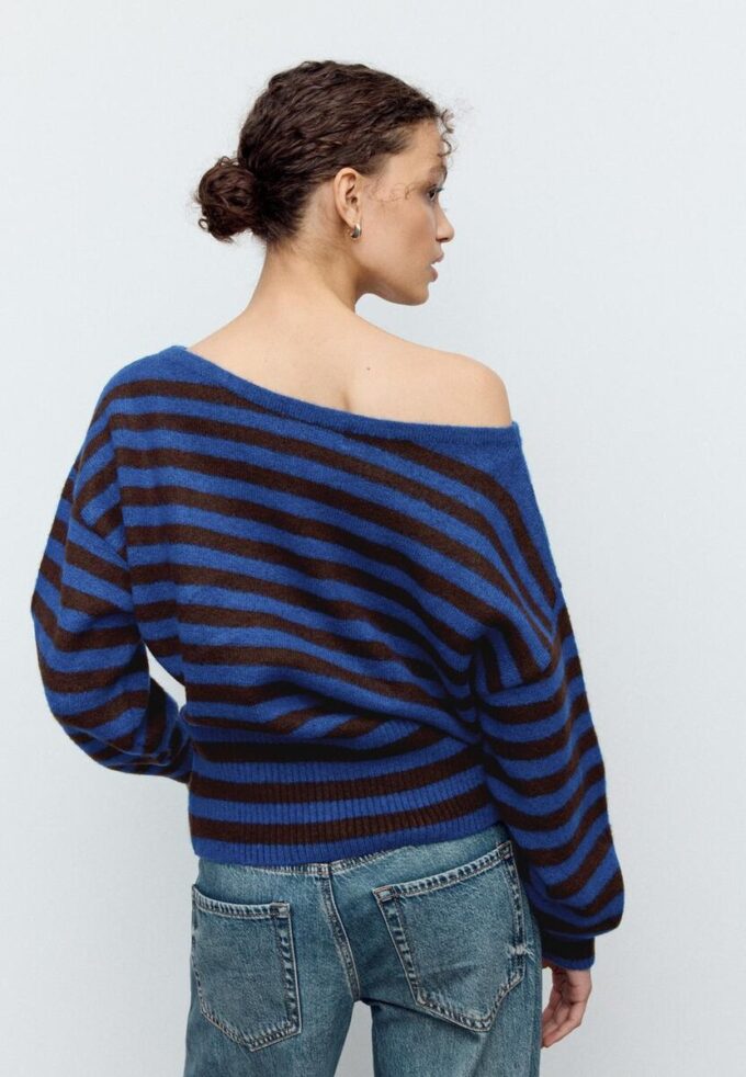 Suéter de punto con tacto suave y cuello barco Suéter de punto con tacto suave y cuello barco