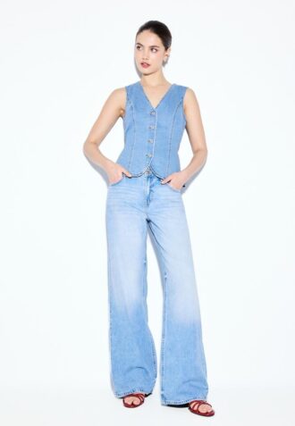 Top ajustado de denim