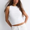 Top básico con espalda nadadora Top básico con espalda nadadora