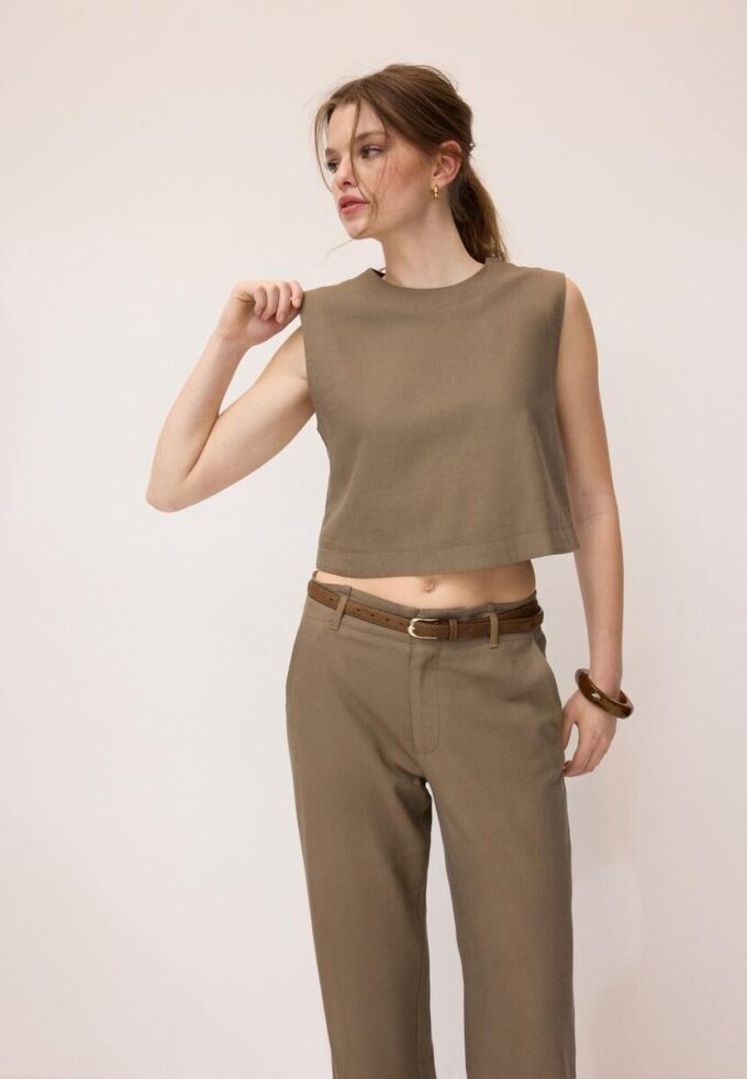Top con espalda nadadora efecto lino Top con espalda nadadora efecto lino