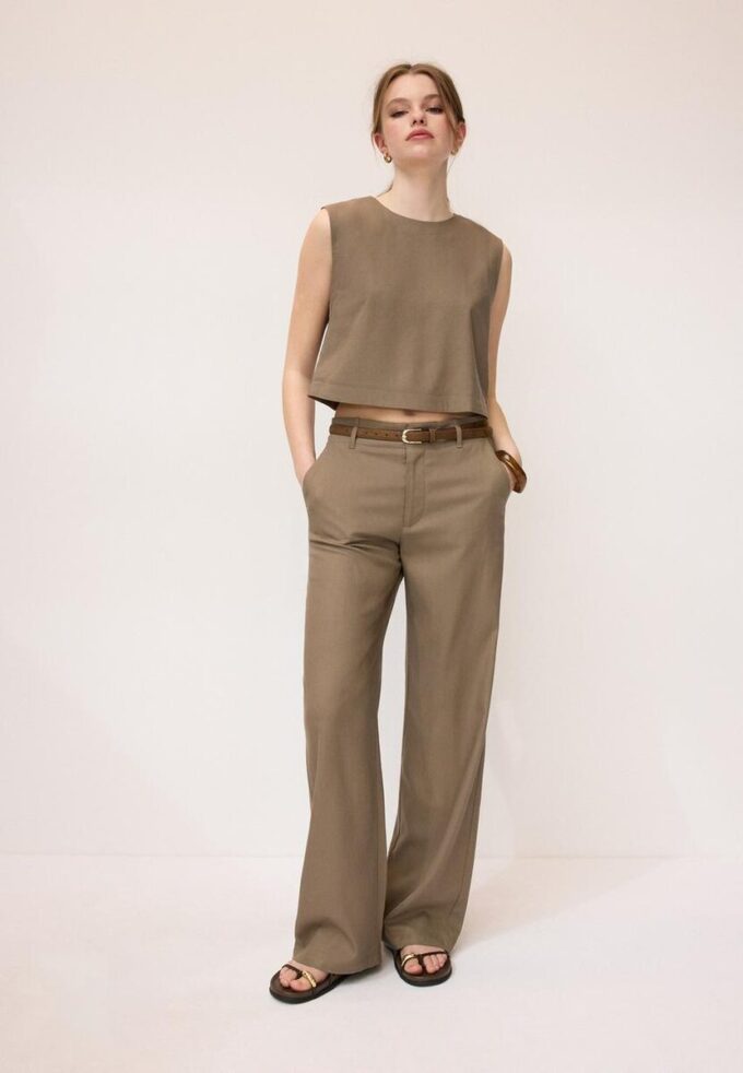 Top con espalda nadadora efecto lino Top con espalda nadadora efecto lino