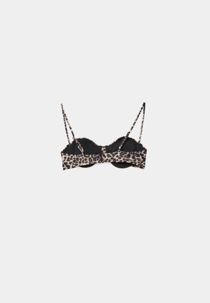 Top de bikini balconette con estampado animal Top de bikini balconette con estampado animal