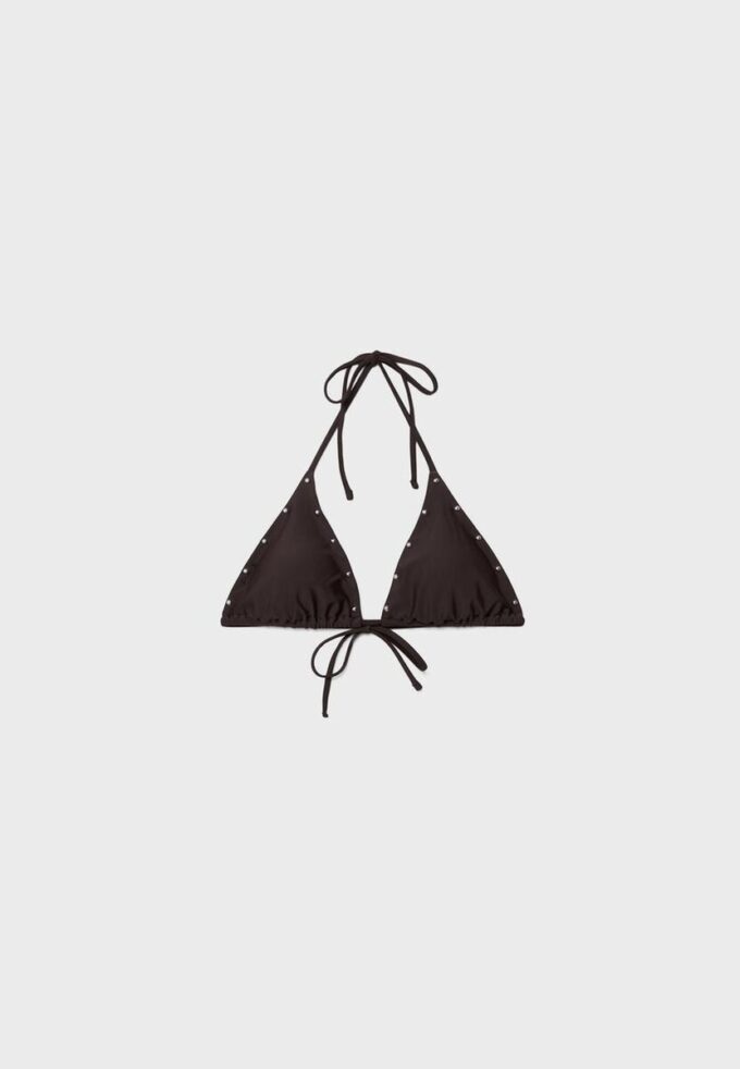 Top de bikini triangular con tachuelas Top de bikini triangular con tachuelas