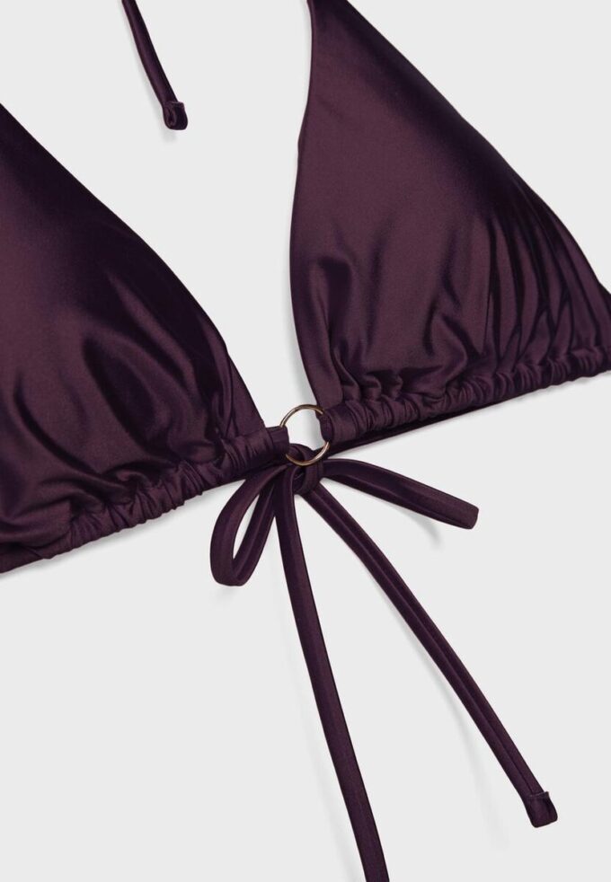 Top de bikini triangular de satén Top de bikini triangular de satén