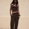 Top de punto con cuello halter Top de punto con cuello halter