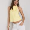 Top halter con efecto satinado Top halter con efecto satinado