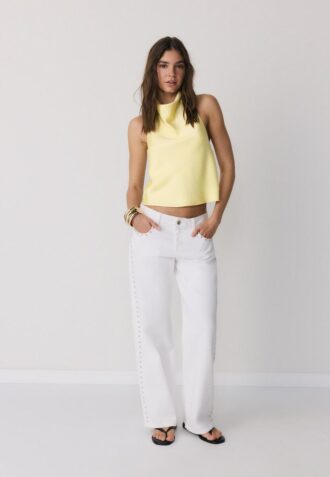 Top halter con efecto satinado