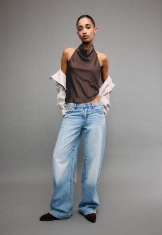 Top halter con efecto satinado