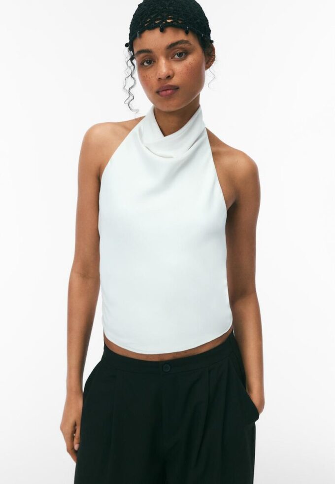 Top halter con efecto satinado Top halter con efecto satinado