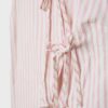 Top halter con nudo y efecto arrugado Top halter con nudo y efecto arrugado