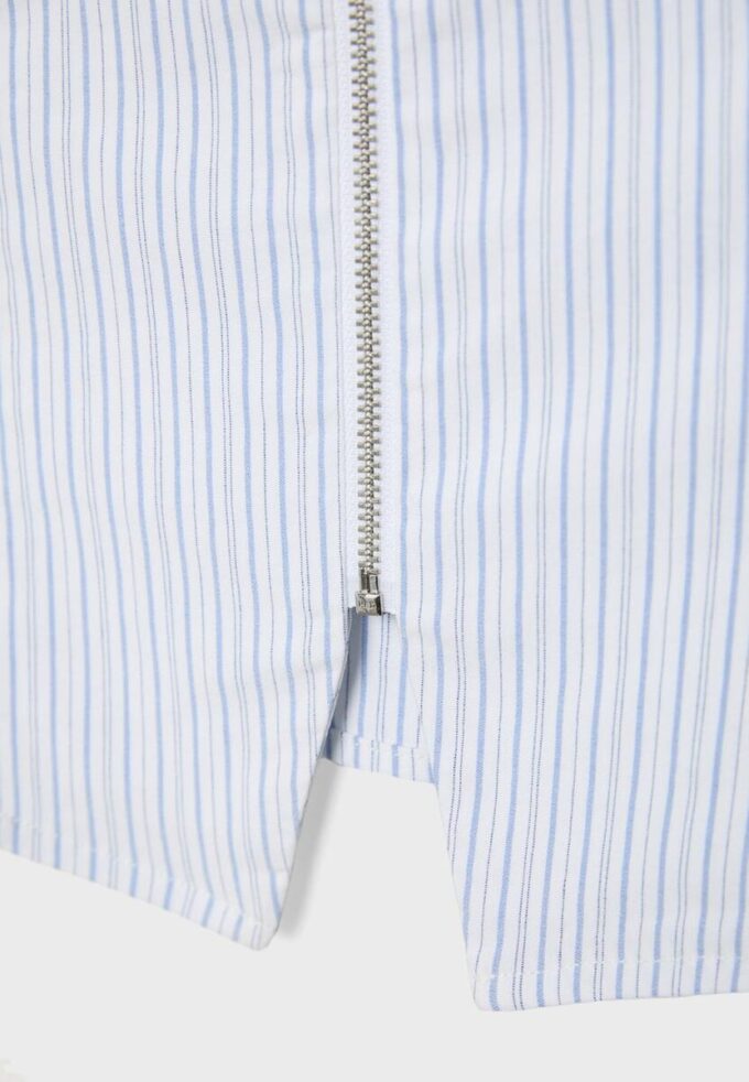 Top halter de bengalina Top halter de bengalina