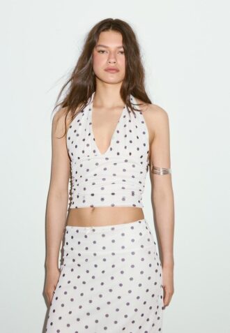 Top halter de malla con lunares