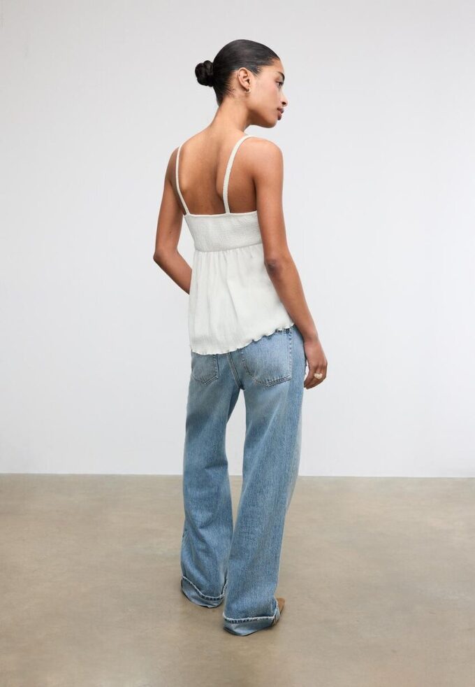 Tops de croché con volantes Tops de croché con volantes