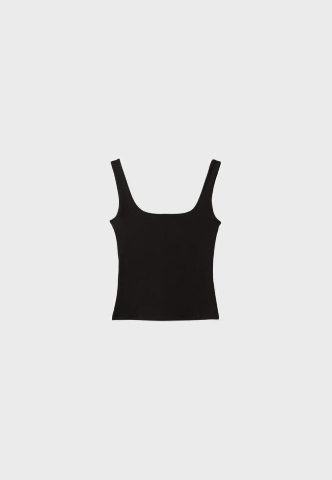 Tops de tirantes anchos