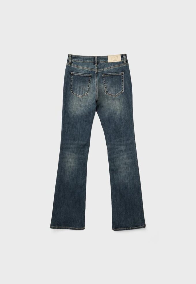 Vaqueros D67 Slim Fit Boot-Cut Vaqueros D67 Slim Fit Boot-Cut