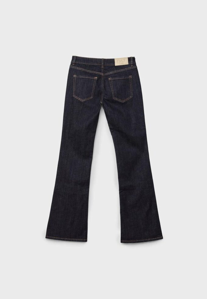 Vaqueros D67 Slim Fit Boot-Cut Vaqueros D67 Slim Fit Boot-Cut