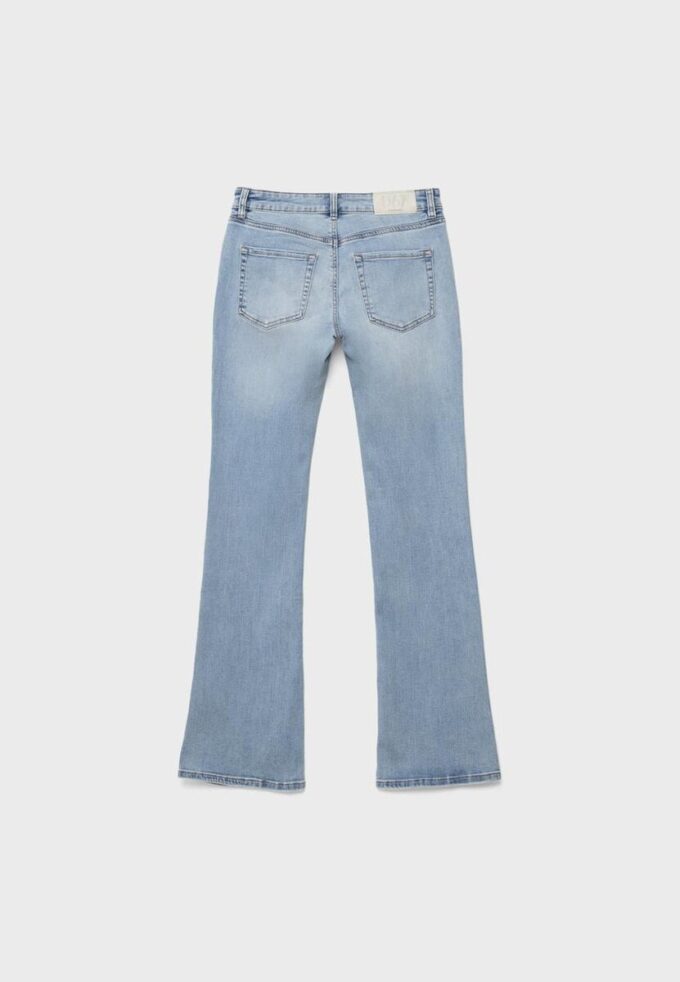 Vaqueros D67 Slim Fit Boot-Cut Vaqueros D67 Slim Fit Boot-Cut