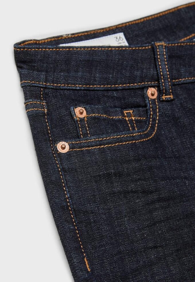 Vaqueros D67 Slim Fit Boot-Cut Vaqueros D67 Slim Fit Boot-Cut