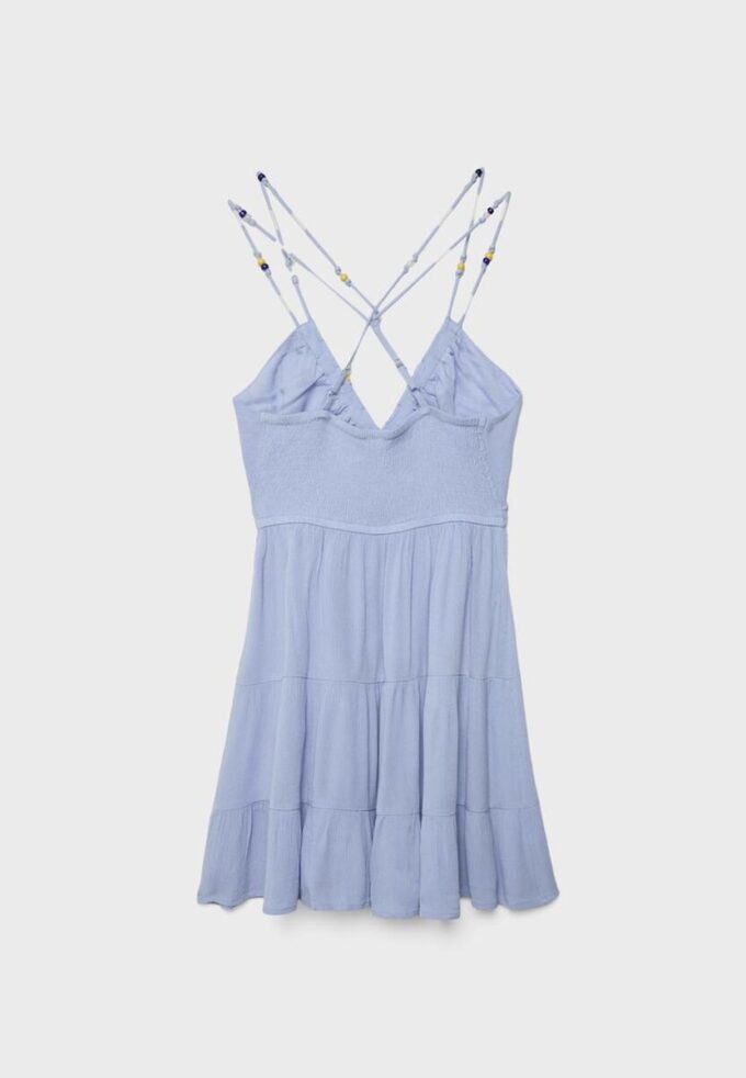 Vestido corto con pedrería