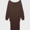 Vestido corto de punto con cuello barco Vestido corto de punto con cuello barco