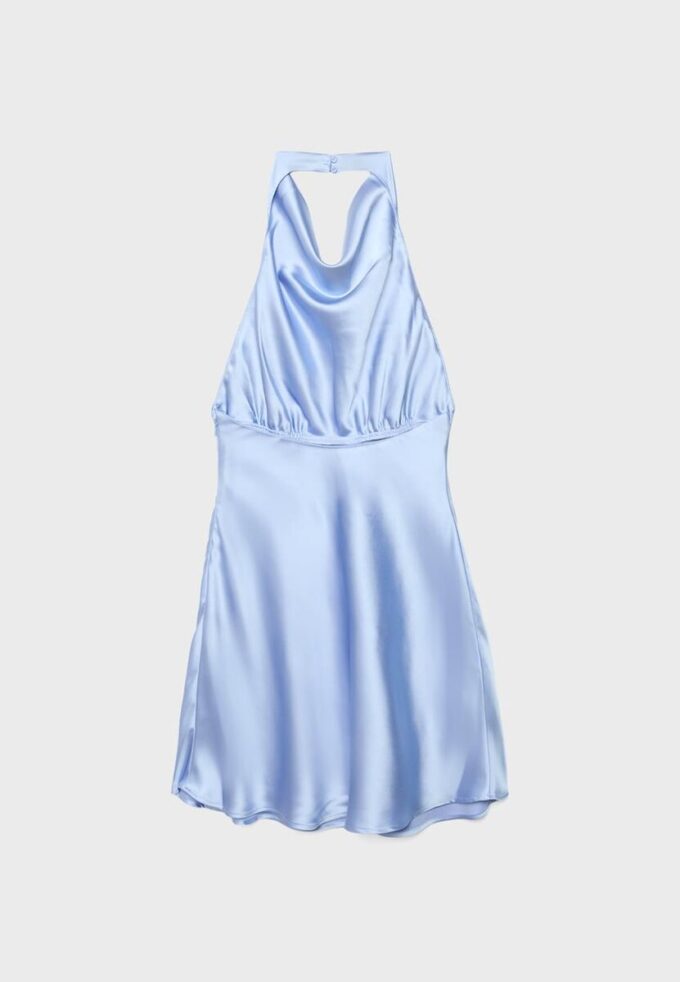 Vestido corto de satén con cuello halter